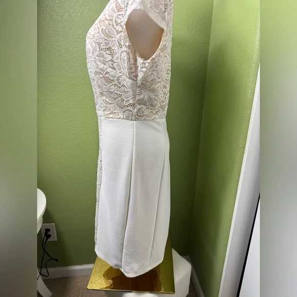 Fifth &Park jeweled neck White/Cream Lace Dress - Picture 4 of 8